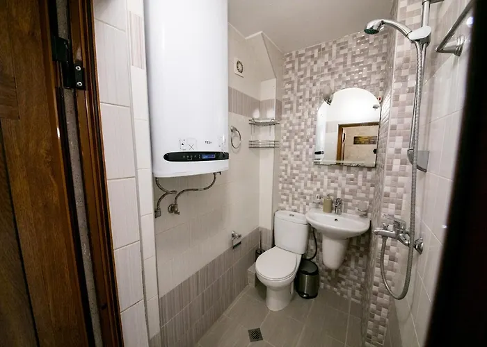 Cathedral Apartment Warna